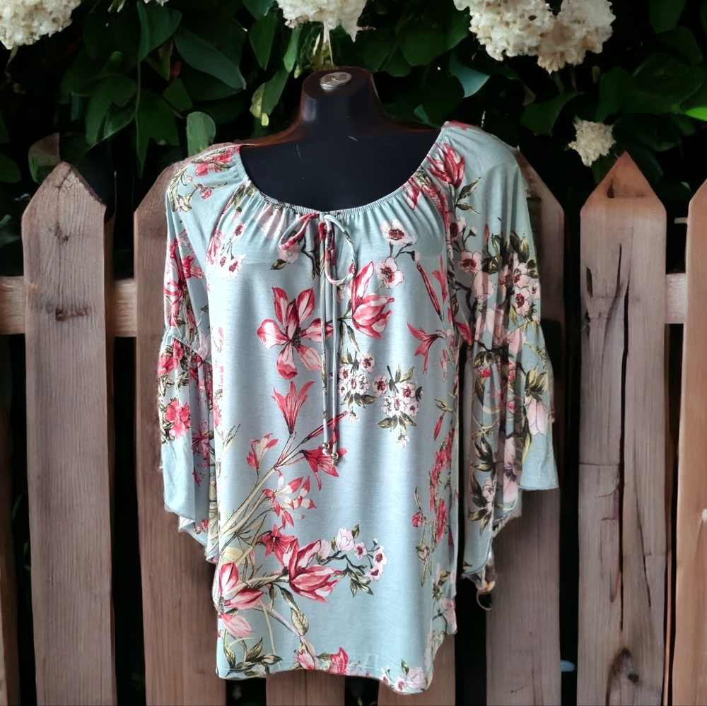 Naif Floral Light Green Boho Bell Ruffled Sleeves Lightweight Floral Top